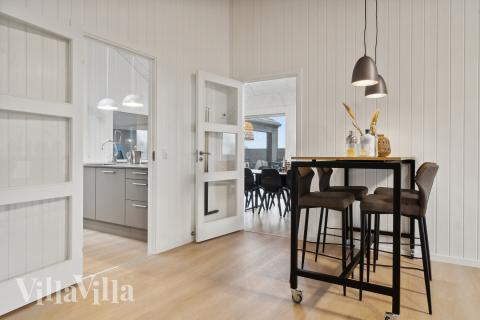 Dyst i sommerhusets aktivitetsrum, når I besøger luksushus nr. 630 i Fyn og øer.