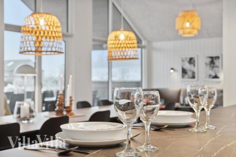 Opholdsrum med plads til 16 i luksushus nr. 630.