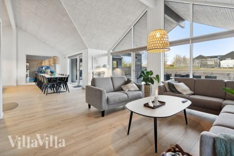 Sofahjørnet i luksushus 662 i Sydjylland.