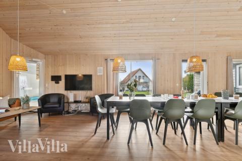 Opholdsrum med plads til 20 i luksushus nr. 220.