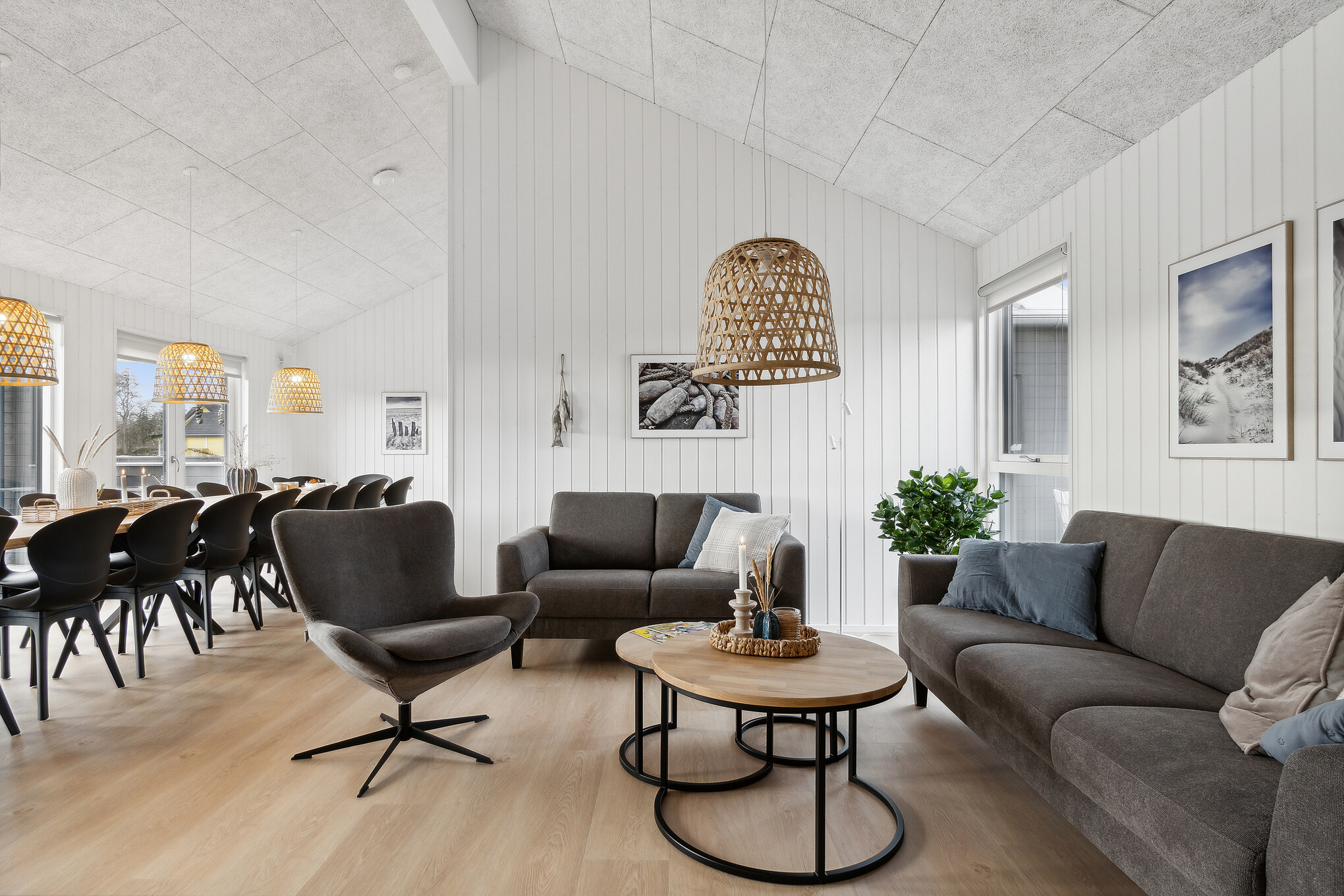 Sofahjørnet i luksushus 652 i Nordjylland.