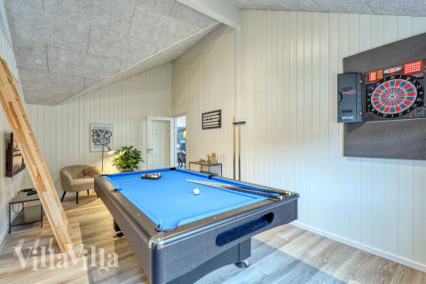 Aktivitetsrum i luksushus nr. 767 med 5 soveværelser og plads til 14 personer.