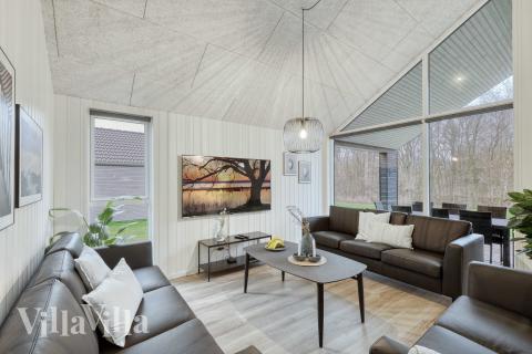 Sofahjørnet i luksushus 761 i Tyskland.