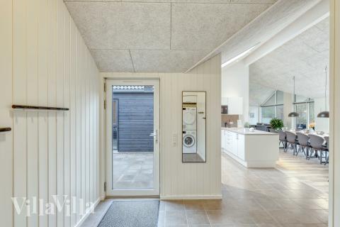 Den rummelige entre i luksushus nr. 764 i Tyskland