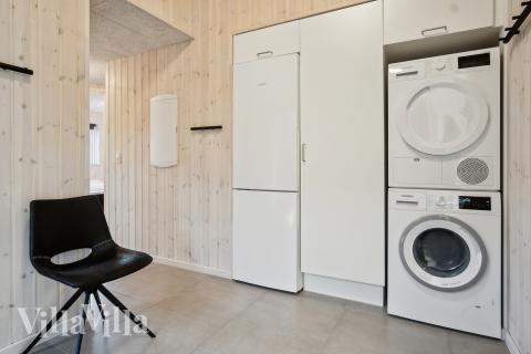 Den rummelige entre i luksushus nr. 597 i Sydjylland