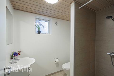 Ét af badeværelserne i luksushus nr. 275