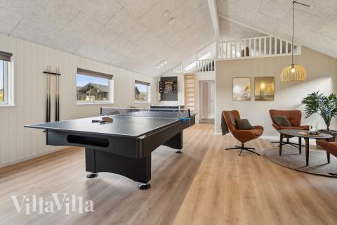 Ud over de mange timer, man kan bruge i husets pool-afdeling, så byder luksushus 663 også på billard/bordtennis og dart