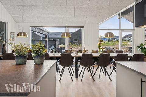 Velindrettet køkken i luksushus nr. 663 i Sydjylland.