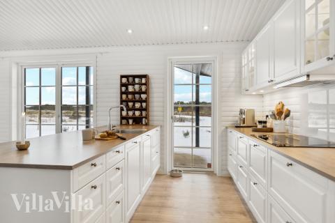 Velindrettet køkken i luksushus nr. 693 i Nordsjælland.