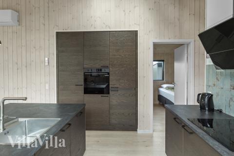 Velindrettet køkken i luksushus nr. 625 i Lolland/Falster/Møn.