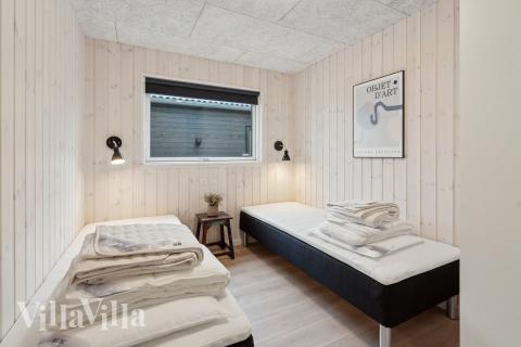 Et af de 6 soveværelser i luksushus nr. 664