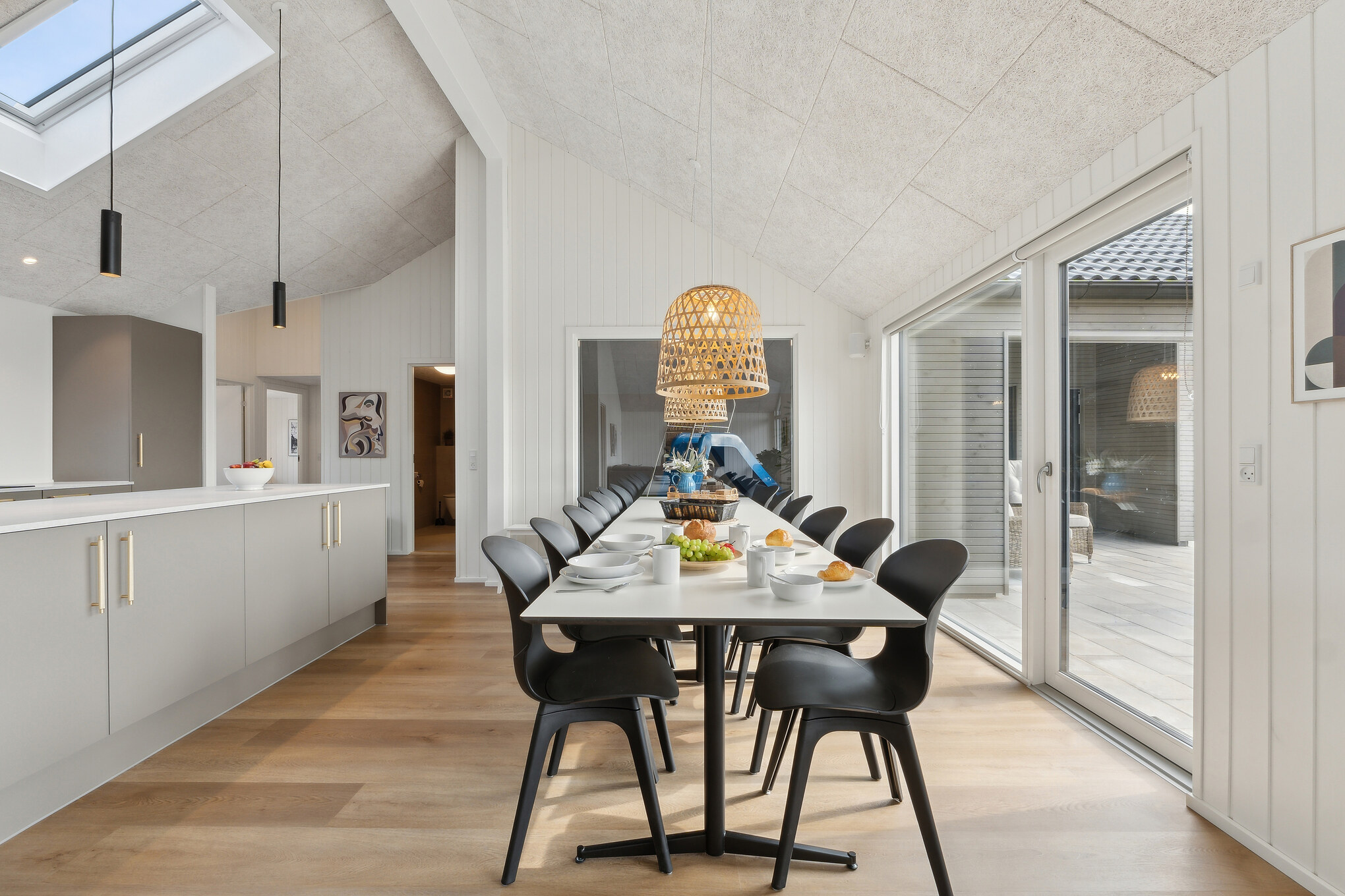 Opholdsrum med plads til 14 i luksushus nr. 665.