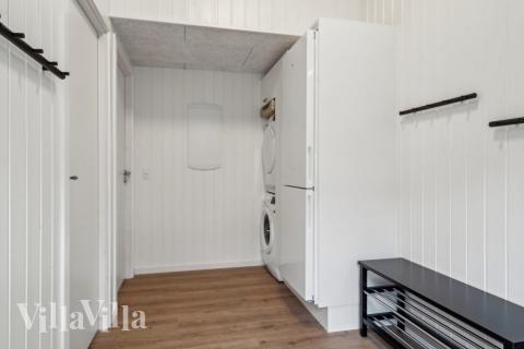 Den rummelige entre i luksushus nr. 648 i Fyn og øer