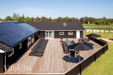 Flot sommerhus nr. 602 med god plads til op til 26 personer