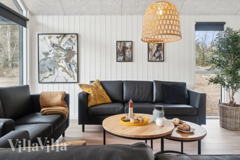 Sofahjørnet i luksushus 622 i Bornholm.