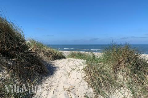 Stranden nær luksushus nr. 698.