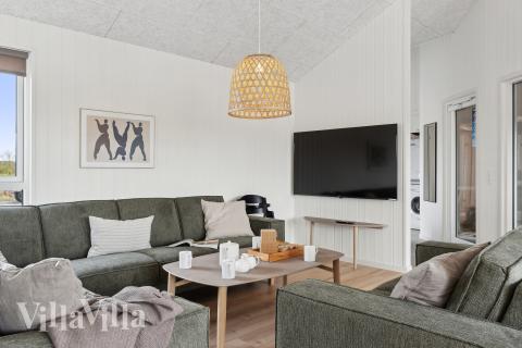 Sofahjørnet i luksushus 656 i Nordjylland.