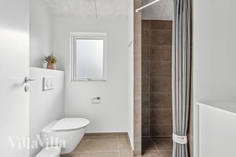 Ét af badeværelserne i luksushus nr. 657