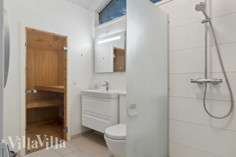 Ét af badeværelserne i luksushus nr. 689