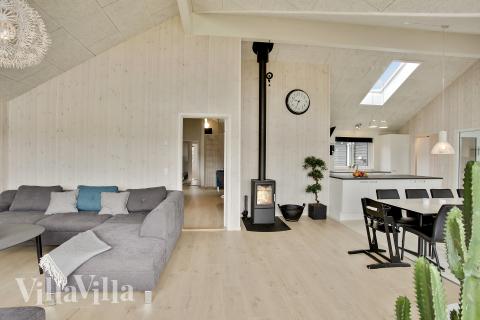 Sofahjørnet i luksushus 388 i Nordsjælland.