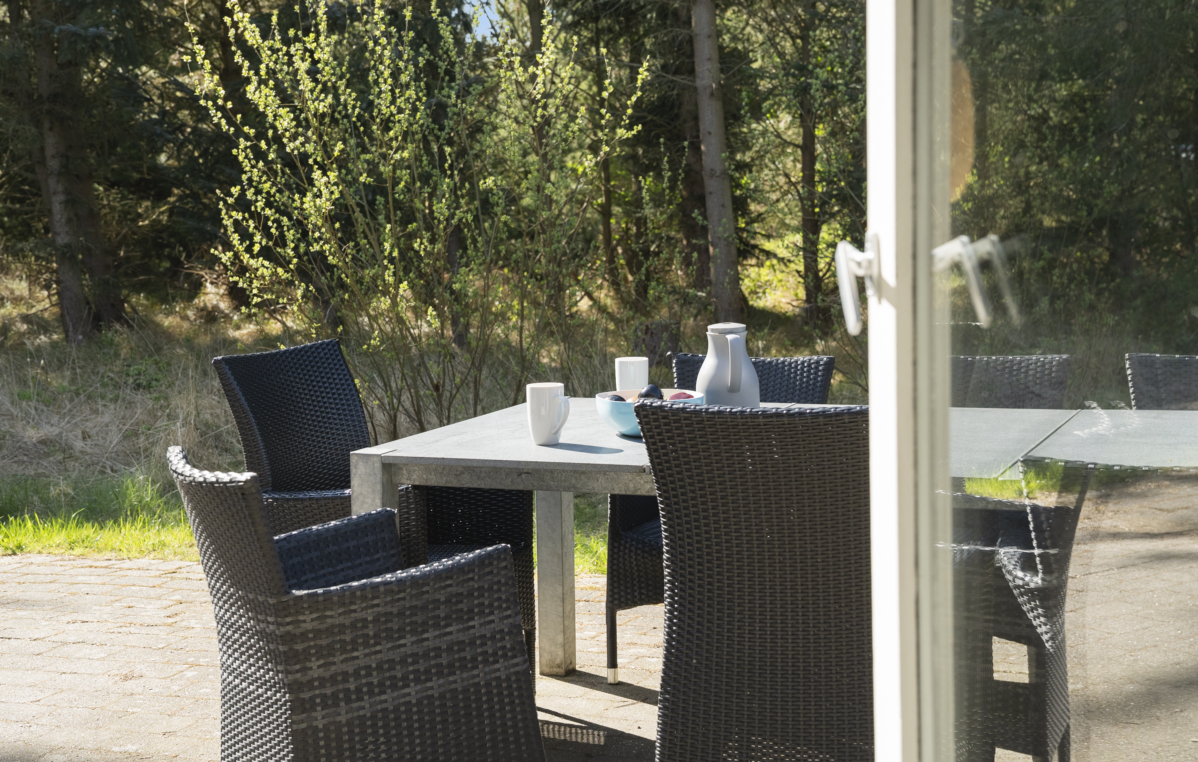 Luksushus nr. 552 har en dejlig terrasse med gode havemøbler til 12 personer.
