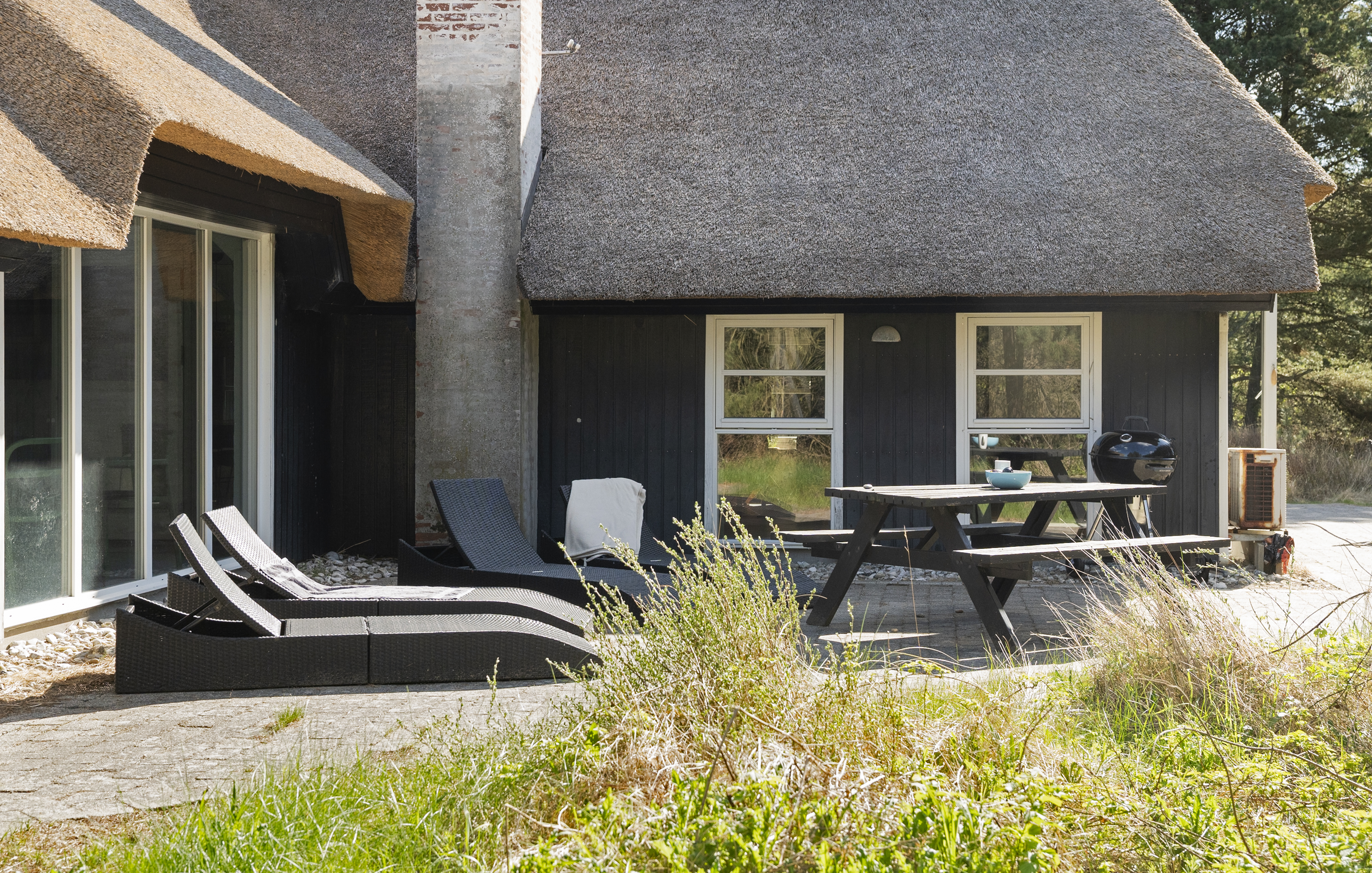 Stor terrasse ved luksushus nr. 552 i Vestjylland.