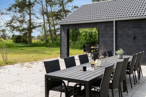 Luksushus nr. 627 har en dejlig terrasse med gode havemøbler til 20 personer.