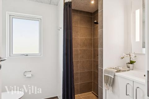 Ét af badeværelserne i luksushus nr. 685