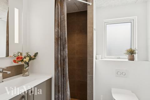 Ét af badeværelserne i luksushus nr. 667