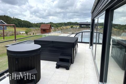 Nyd varmen i spaen i luksushus nr. 686 i Limfjorden