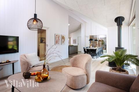 Sofahjørnet i luksushus 593 i Sydjylland.