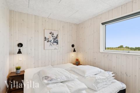 Et af de 8 soveværelser i luksushus nr. 695