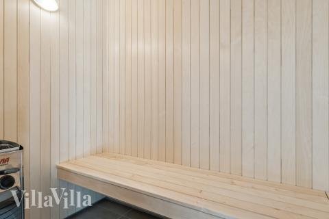 Nyd varmen i saunaen i luksushus nr. 815 til 26 personer