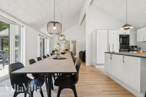 Det store lyse opholdrum i luksushus nr. 815 til 26.