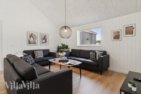 Sofahjørnet i luksushus 815 i Østjylland.