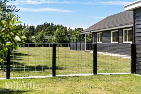 Flot sommerhus nr. 475 med god plads til op til 18 personer