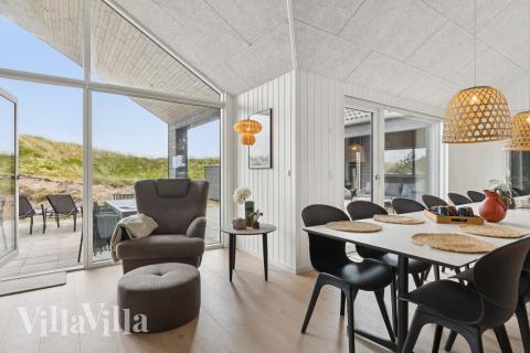 Luksushus nr. 672 har et dejligt opholdsrum.