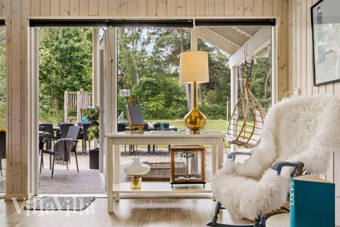 Sofahjørnet i luksushus 367 i Nordsjælland.