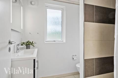 Ét af badeværelserne i luksushus nr. 367