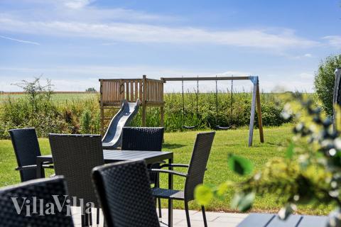 Stor terrasse ved luksushus nr. 616 i Fyn og øer.