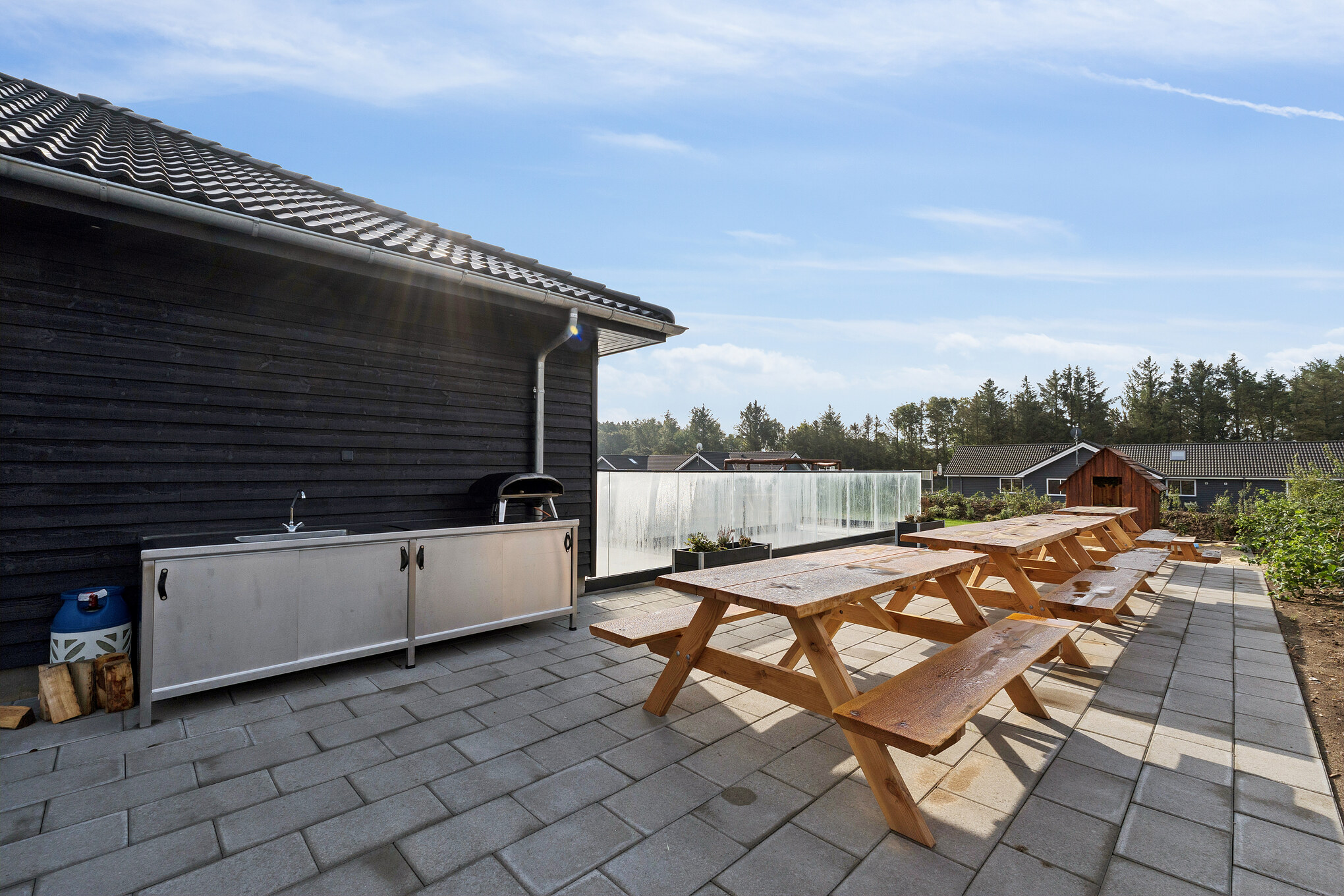 Luksushus nr. 686 har en dejlig terrasse med gode havemøbler til 36 personer.