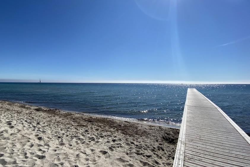 Stranden nær luksushus nr. 664.
