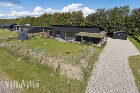 Flot luksushus nr. 925 med god plads til op til 12 personer