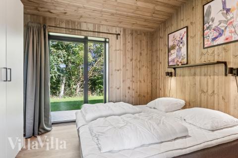 Et af de 5 soveværelser i luksushus nr. 925