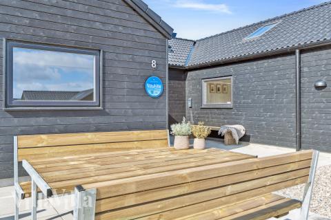 Flot sommerhus nr. 698 med god plads til op til 14 personer