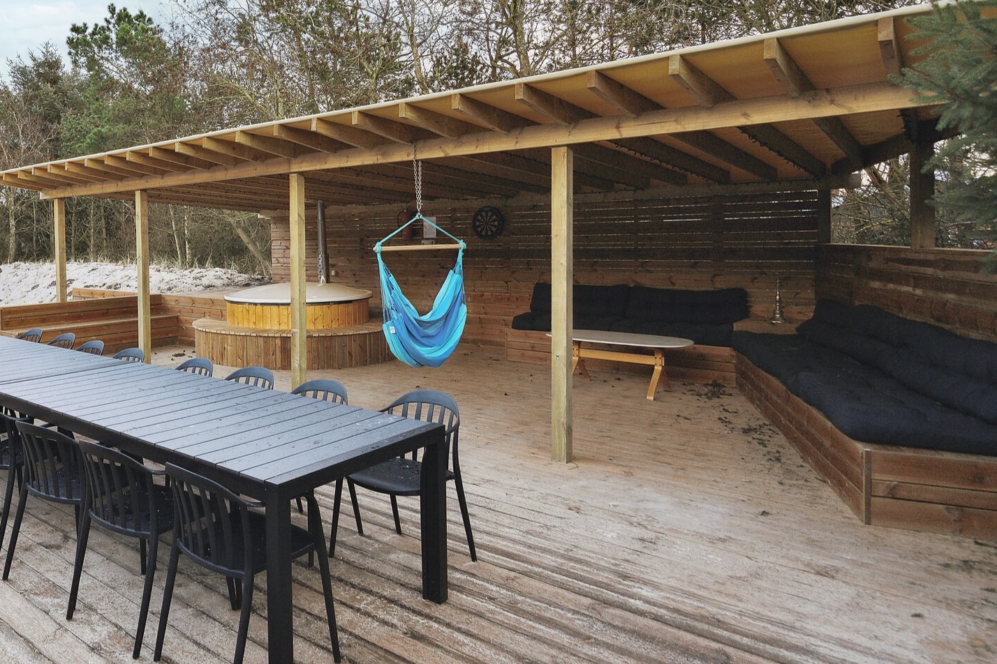 Luksushus nr. 926 har en dejlig terrasse med gode havemøbler til 14 personer.
