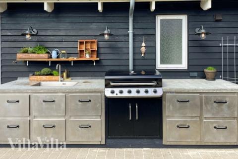 I Vestjylland finder I dette dejlige luksushus nr. 293 til 22 personer