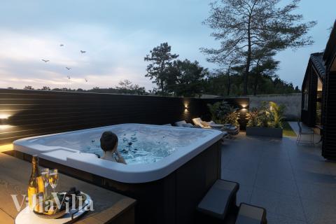 Luksushus nr. 931 byder bl.a. på et dejligt spabad