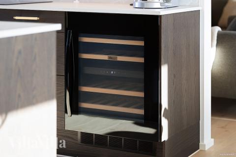 I luksushusets køkken findes alt, hvad I skal bruge til at lave mad til 24 personer. 