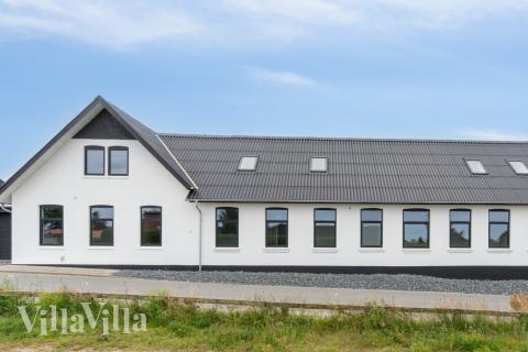 Dette skønne poolhus nr. 688 med plads til 26 personer ligger i Vestjylland